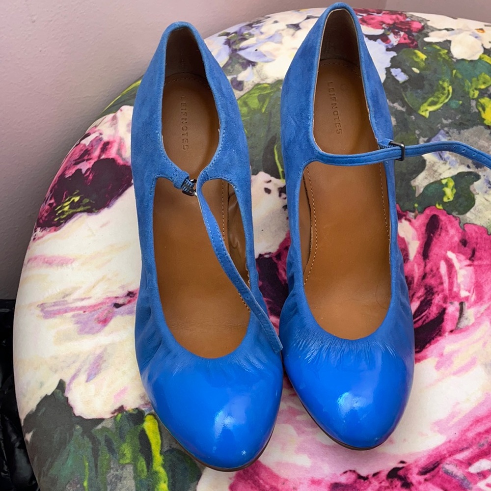 Leifnotes Blue Wedges